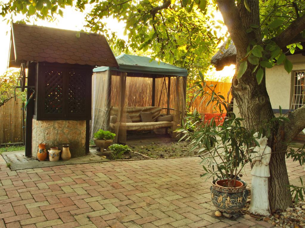 Natura Vendégház Pazmand Exteriér fotografie